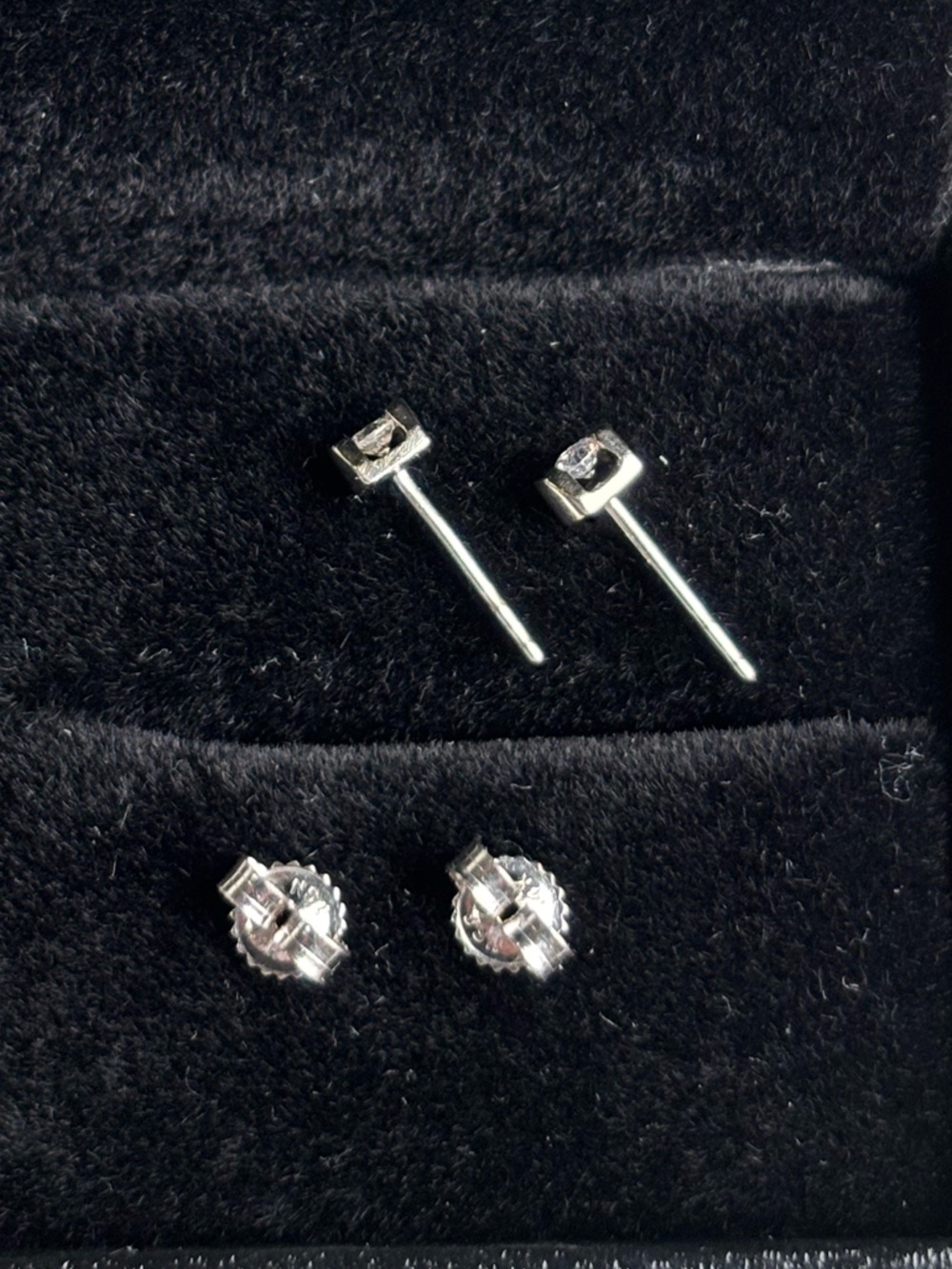 14k White Gold Diamond Stud Earrings - Picture 4 of 13